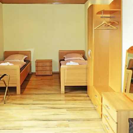 Accommodatie bij particulieren Messe-zimmer Tus-treff