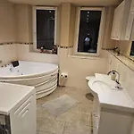 Messe-Zimmer TuS-Treff