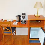 Messe-Zimmer Tus-Treff * Dusseldorf