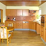 Homestay Messe-Zimmer Tus-Treff Dusseldorf