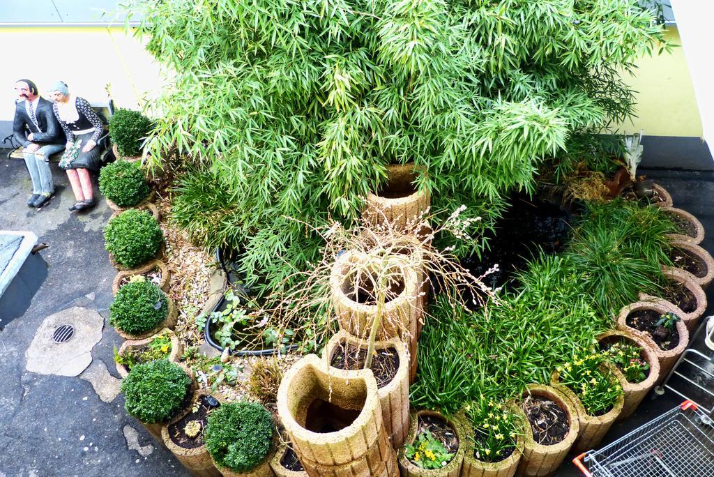 Messe-zimmer Tus-treff