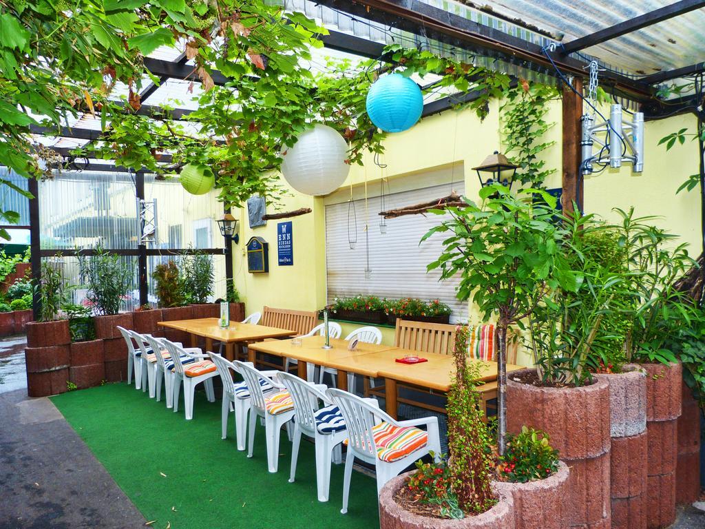 Messe-Zimmer Tus-Treff Homestay *